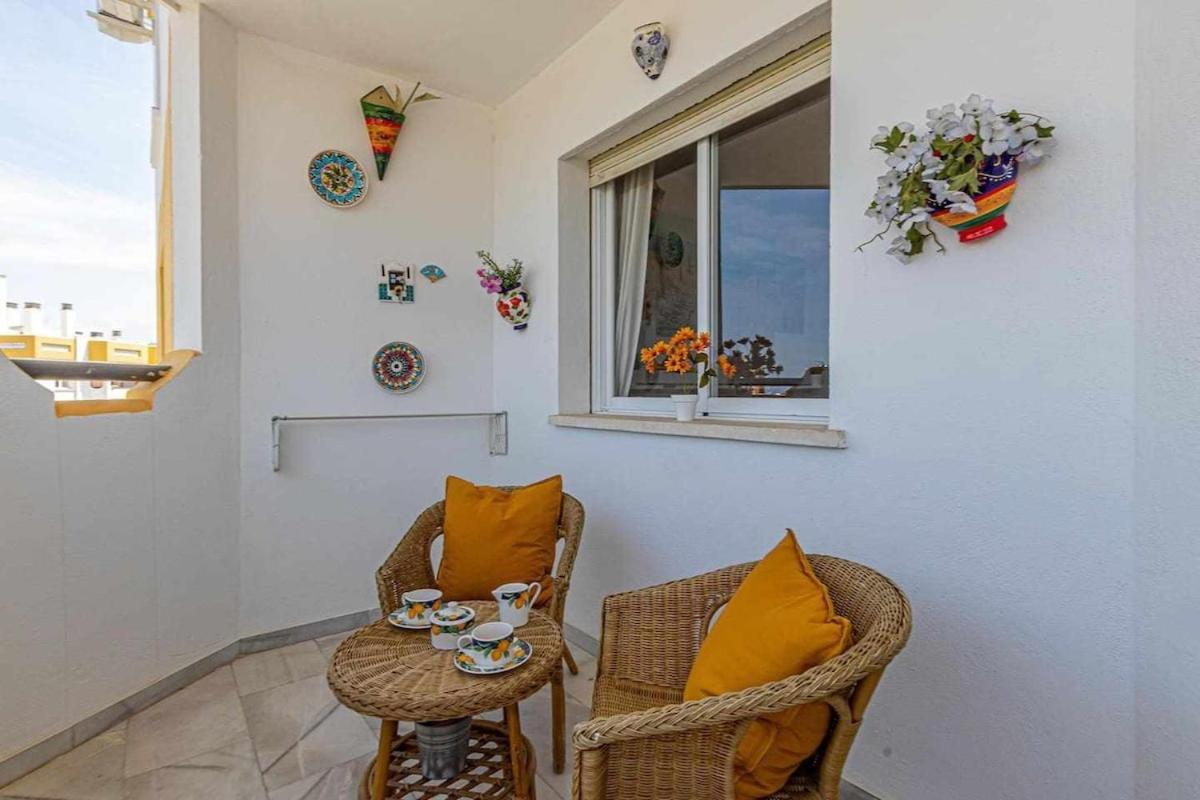 797 Holiday Rentals - Luminoso Piso Para 4 En Arroyo De La Miel Bagian luar foto